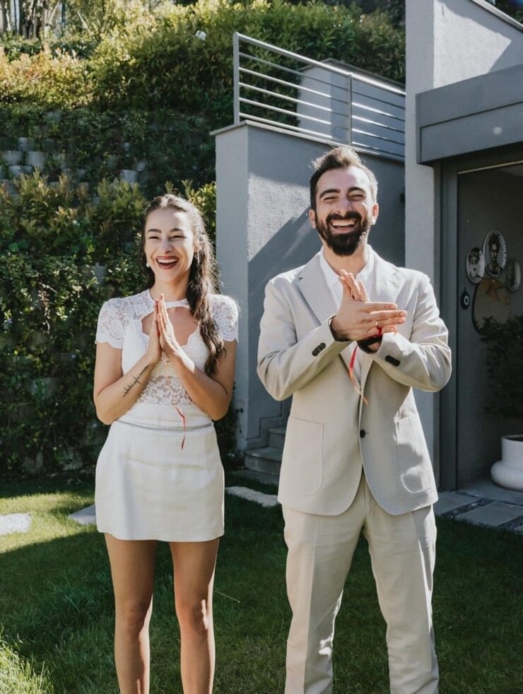 Hira Koyuncuoğlu Ve Baran Sulhan Nişanlandı