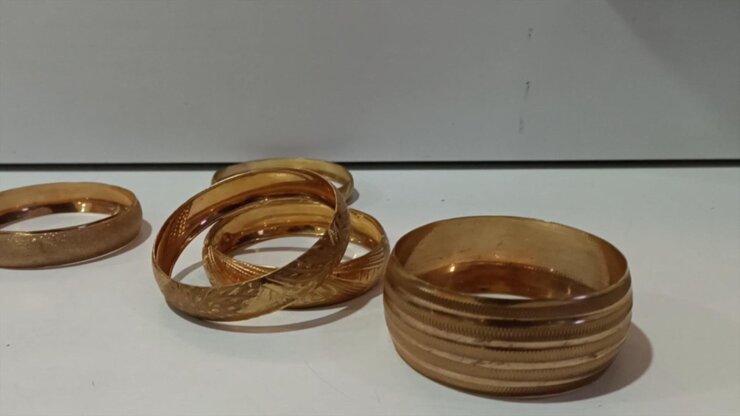 Fatih'te Sahte Altın Operasyonu Milyonluk Dolandırıcılığa Yol Açtı