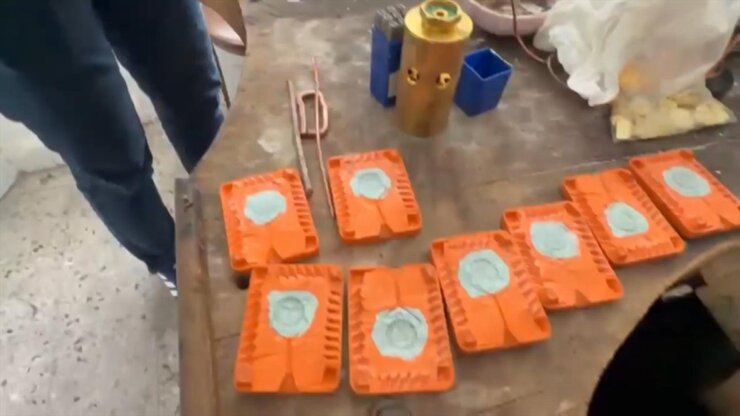 Fatih'te Sahte Altın Operasyonu Milyonluk Dolandırıcılığa Yol Açtı