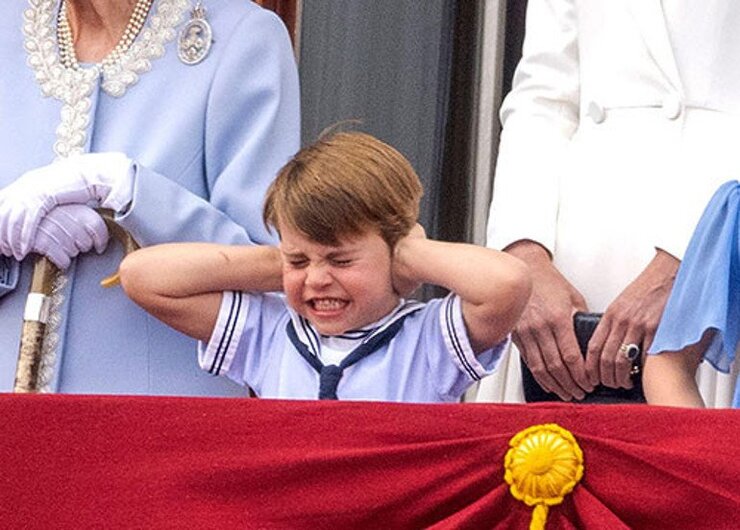 Prens Louis 8 Yaşına Girdi Babasına Benzerliği Dikkat Çekti