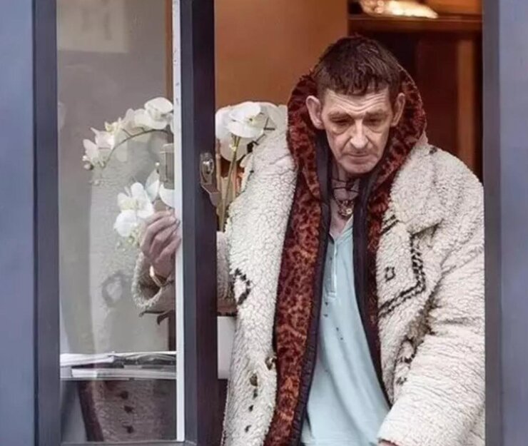 Paul Anderson Comic Con Paris'te Tanınmaz Görüntüsüyle Şaşırttı