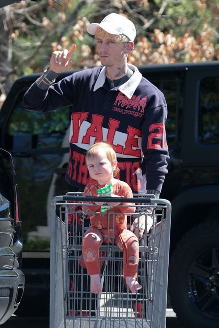 Megan Fox Eski Nişanlısının Geri Dönme Teklifini Reddetti