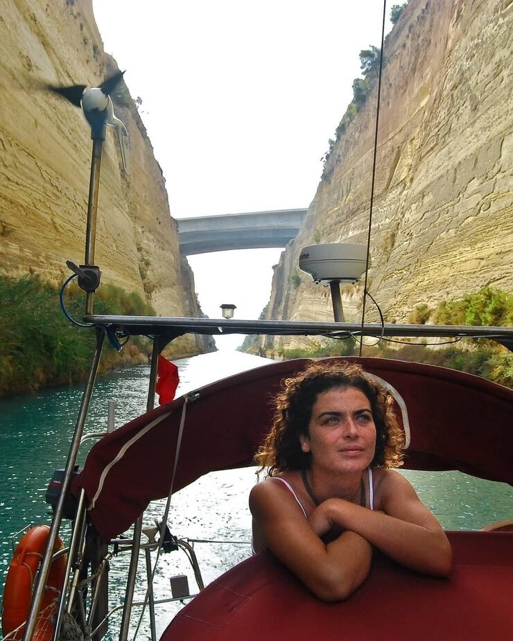 Yeşim Büber 14 Yıldır Teknede Yaşıyor