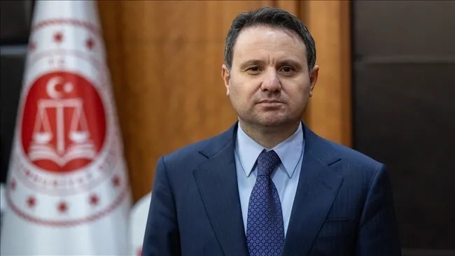 Sahte Hakim Kartıyla Tehdit Eden Kişi Gözaltına Alındı