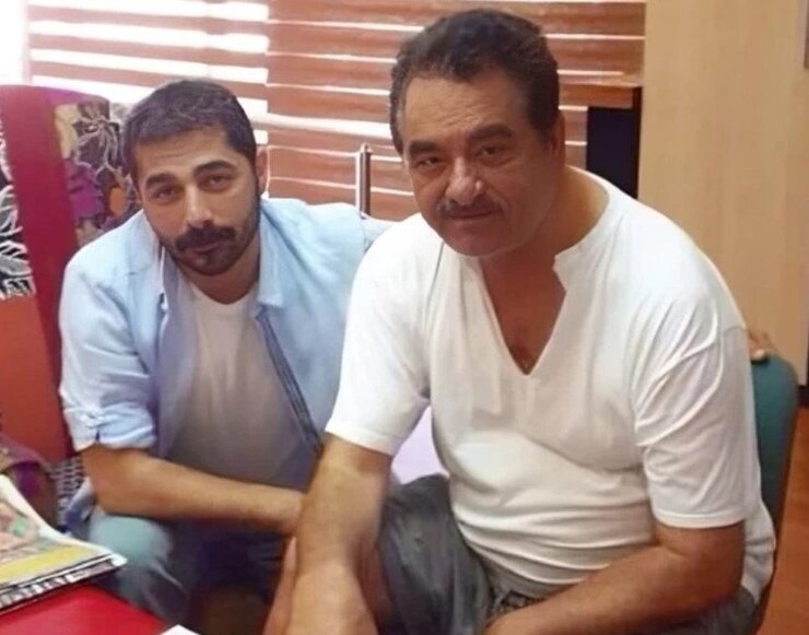 İbrahim Tatlıses Hastaneye Kaldırıldı Oğlu Kapıda Bekledi