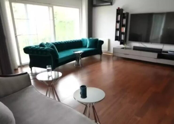 Berdan Mardini Villasını Paylaştı Havuzlu Sahneler Sosyal Medyayı Salladı