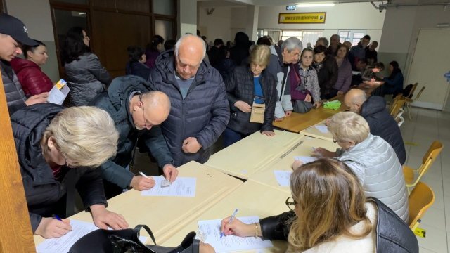 Bulgaristan Seçimleri İçin Türkiye'deki Vatandaşlar Sandık Başına Gitti