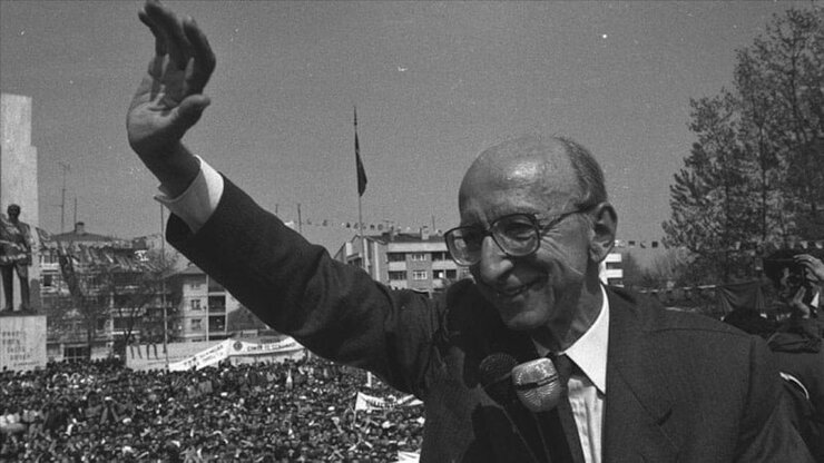 Türk Siyasetinin Kaderini Değiştiren Seçim Sloganları