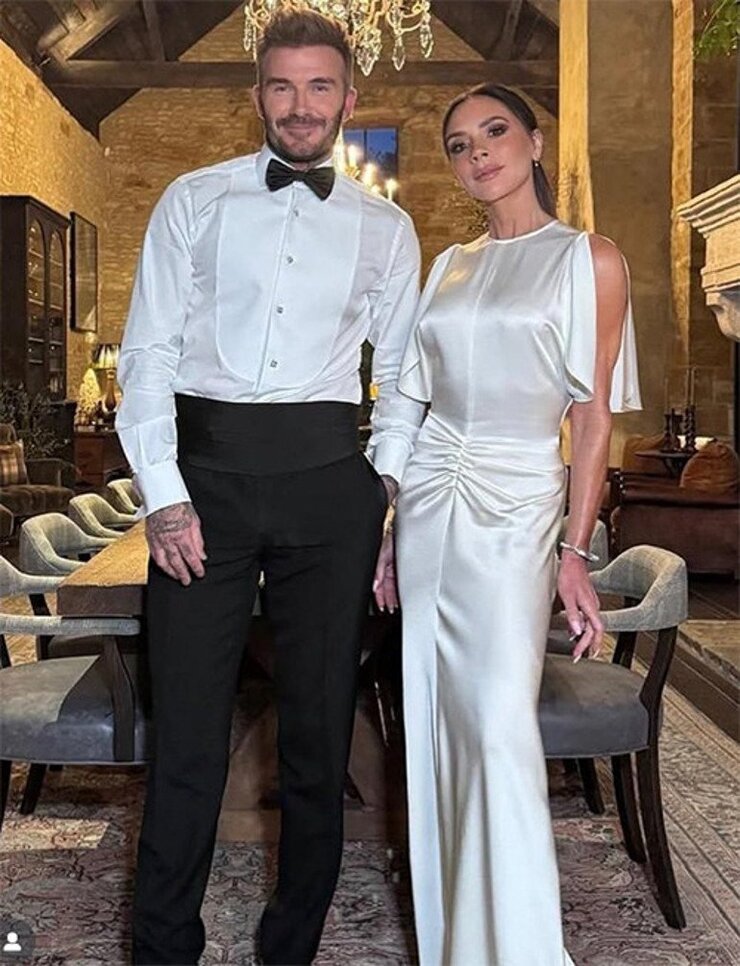 Brooklyn Beckham Dördüncü Evlilik Yıl Dönümünü Aşk Mesajıyla Kutladı