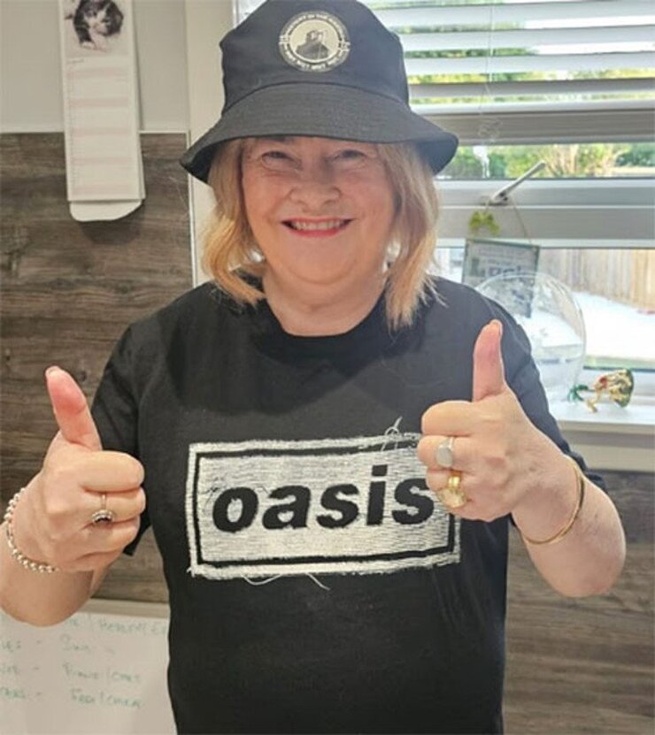 Susan Boyle 30 Milyon Sterline Rağmen 245 Bin Sterlinlik Mütevazı Ev Aldı