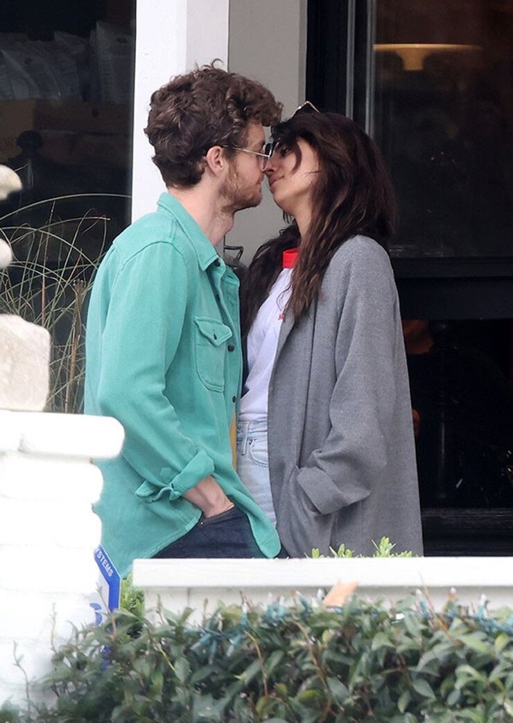 Jack Quaid Ve Claudia Doumit Avustralya'da Evlendi