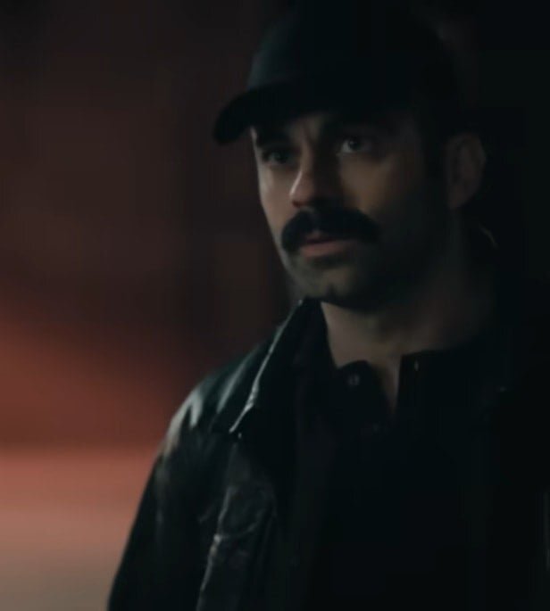 Sinan Sicimoğlu A.B.İ. Dizisine Hayalet Olarak Katıldı