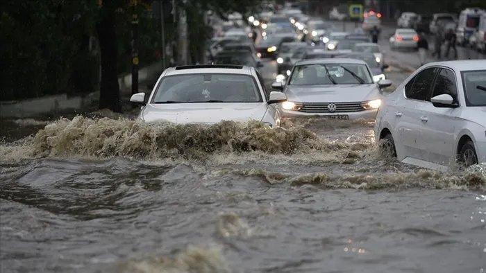 Meteoroloji 16 İl İçin Sarı Kod Uyarısı Verdi