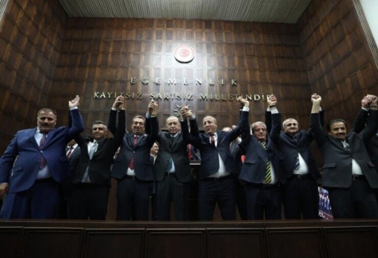 Serik Belediye Başkanı Kumbul CHP den İstifa Etti