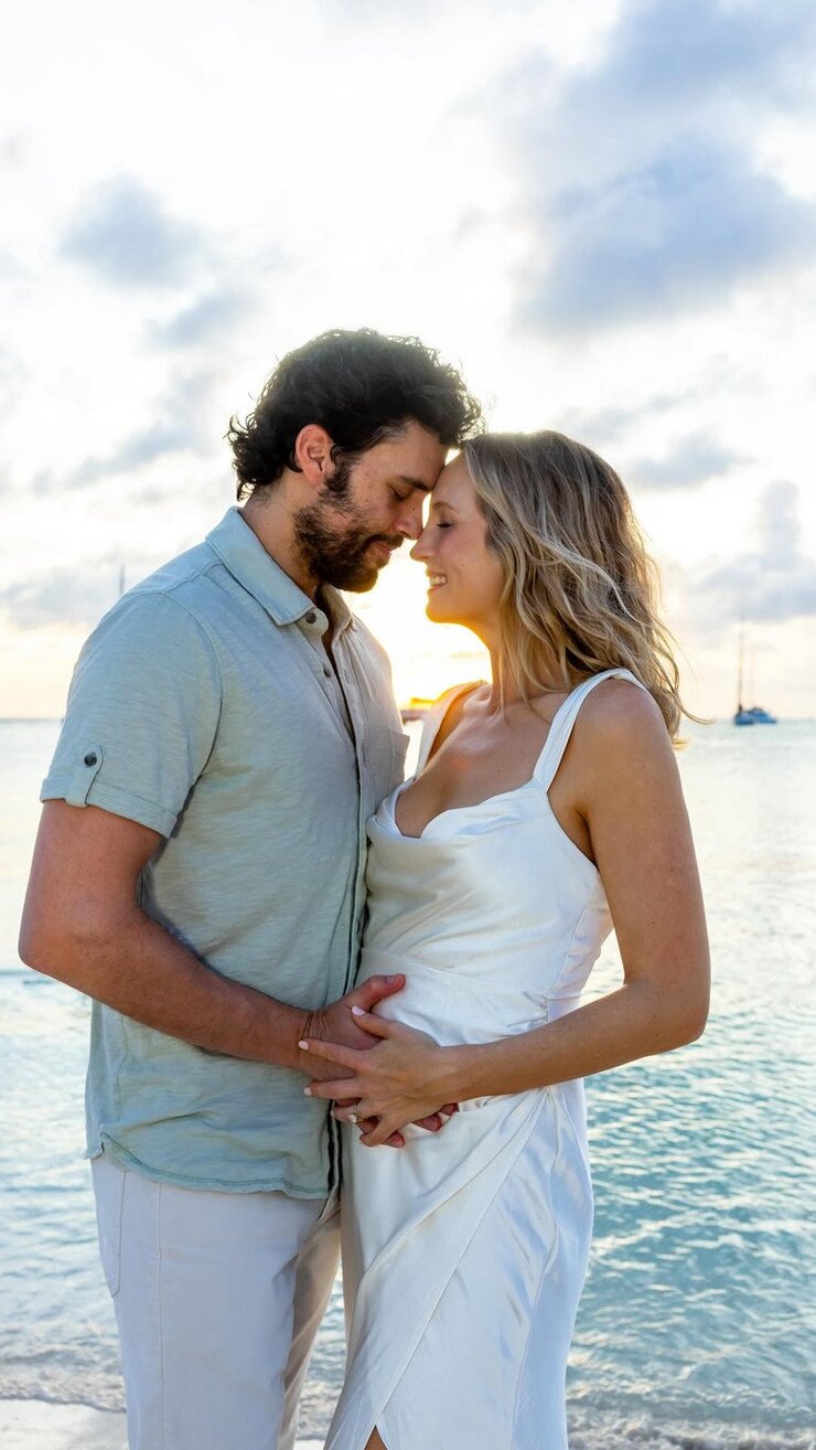 Candice King Ve Steven Krueger Nashville'de Evlendi