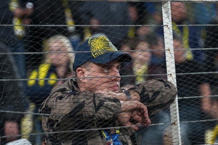 Fenerbahçe Son Dakika Golüyle Liderliği Kaçırdı