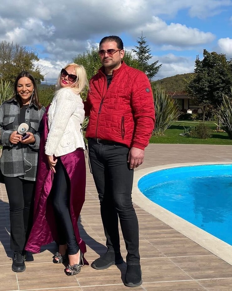 Banu Alkan 17 Yaş Küçük Sevgilisi Kemal Yıldız İle Evleniyor