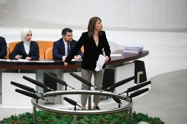 Meclis Kürsüsünde DEM ve AKP Arasında Sert Tartışma