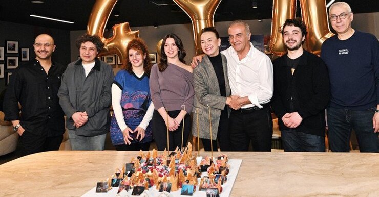 Aydınlıkevler 140. Gösterimde 4. Yılını Kutladı