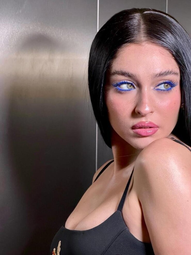 Cemre Baysel Anne Olmayı Hayal Etmediğini Açıkladı