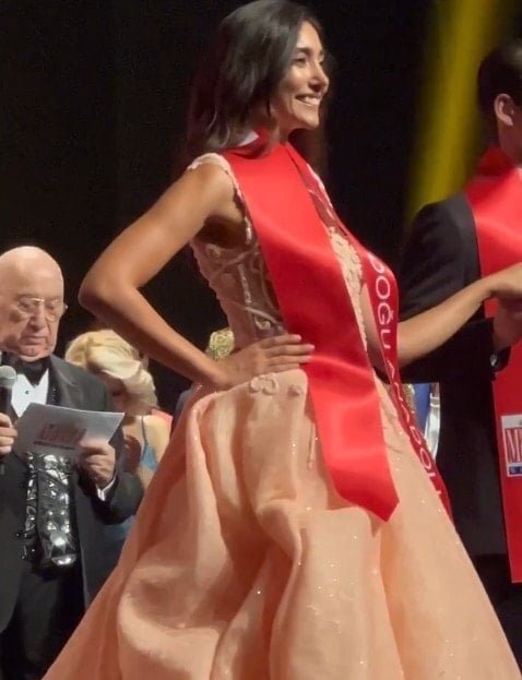 Irmak Öztaş Modelliği Bırakıp Fırıncı Oldu