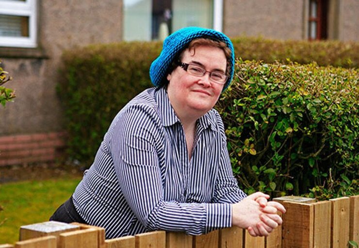 Susan Boyle 30 Milyon Sterline Rağmen 245 Bin Sterlinlik Mütevazı Ev Aldı