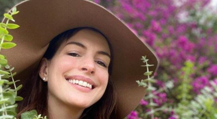 Anne Hathaway İnşallah Deyince Sosyal Medya Karıştı