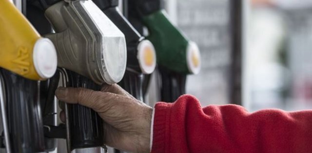 Motorine Gece Yarısından İtibaren 2.99 TL Zam Geldi