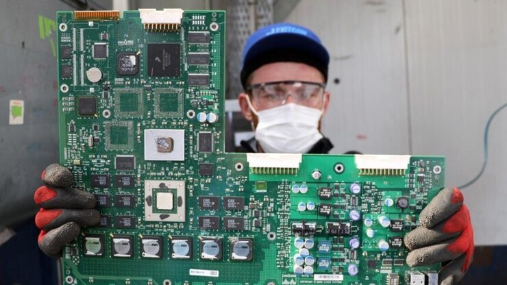 Eski Telefonlarınız Yılda 1 Milyar Avroluk Kaybın Sebebi