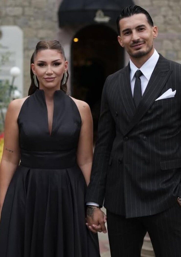 Kübra Çakır Hakaret İçerikli Mesajı Sosyal Medyada Paylaştı