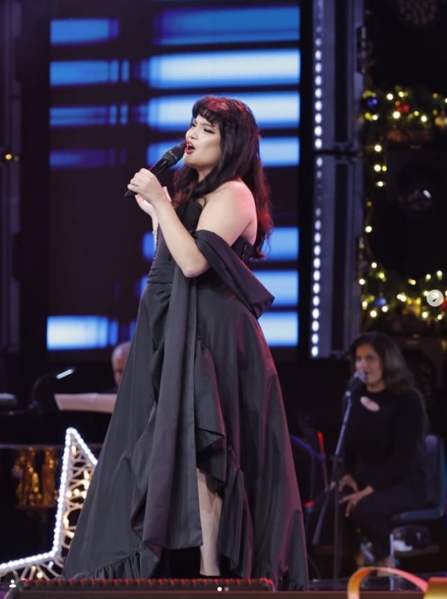 Feyza Civelek Torpil İddialarına Ateş Püskürdü