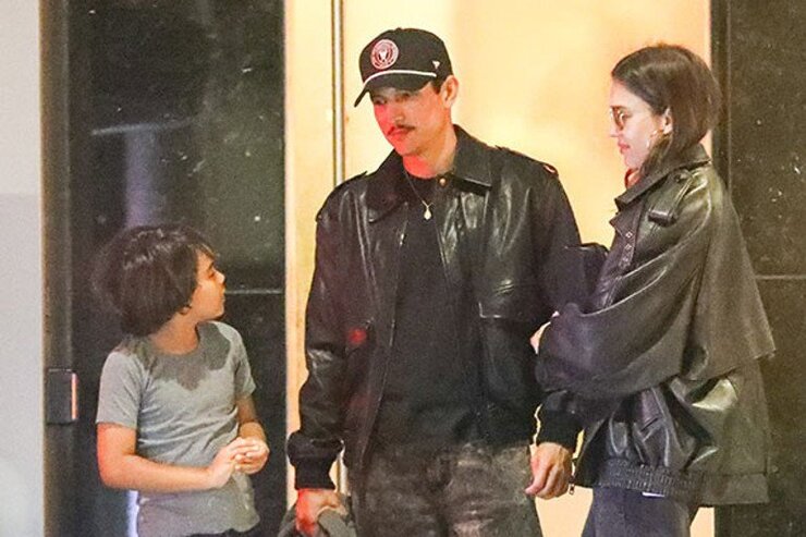Jessica Alba Yeni Sevgilisini Oğluyla Tanıştırdı