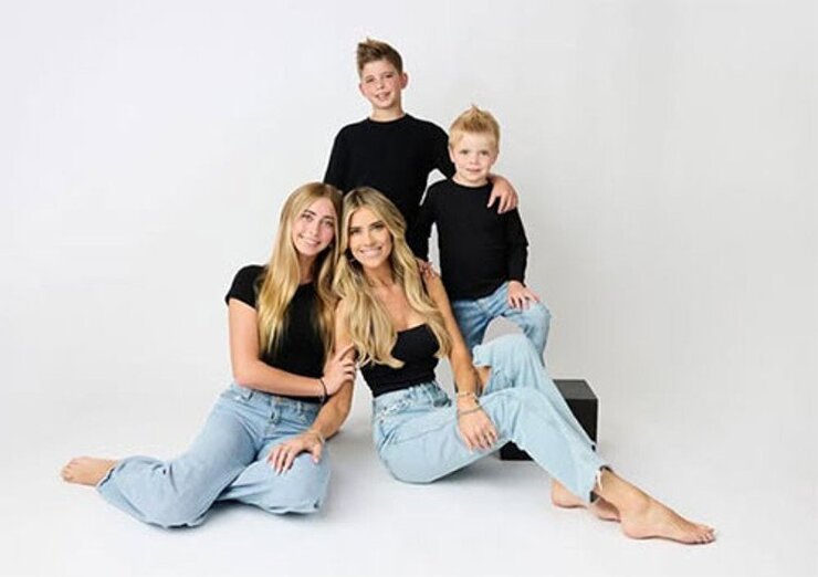 Christina Haack ve Tarek El Moussa Boşanmalarına Rağmen Paskalyayı Birlikte Kutladı