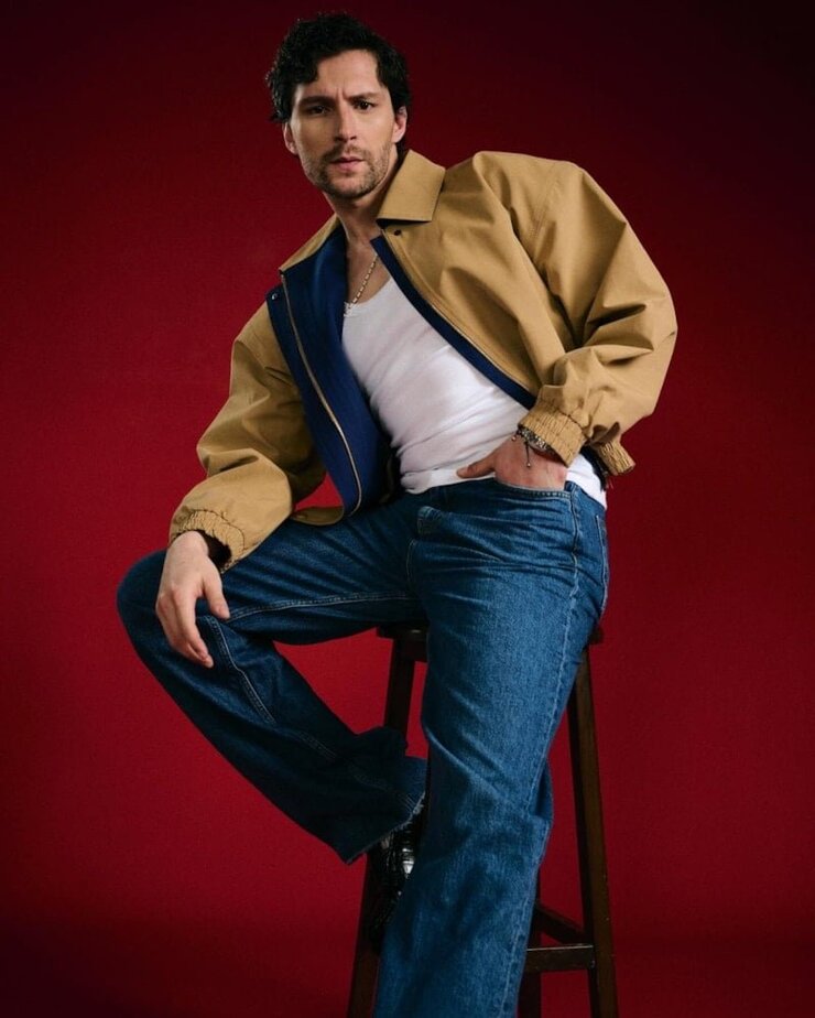 Ahu Yağtu Ve Genç Sevgilisi Etkinlikte Romantik Anlar Yaşadı