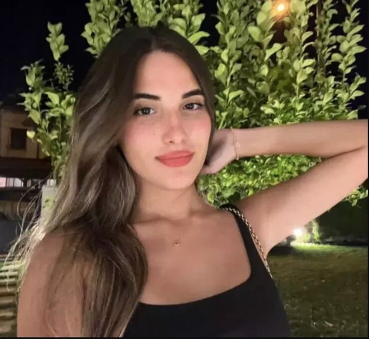 Dilara Erkal Babasını Doğum Gününde Eski Fotoğrafla Andı