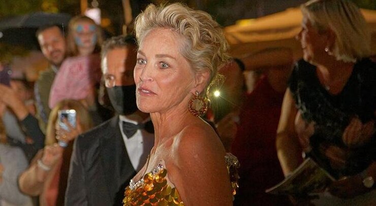 Sharon Stone Soyunun Kraliyet Ailesine Dayandığını Açıkladı