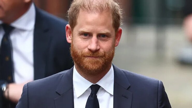 Prens Harry'nin Charlotte Griffiths'e Gönderdiği Flört Mesajları Mahkemede Ortaya Çıktı