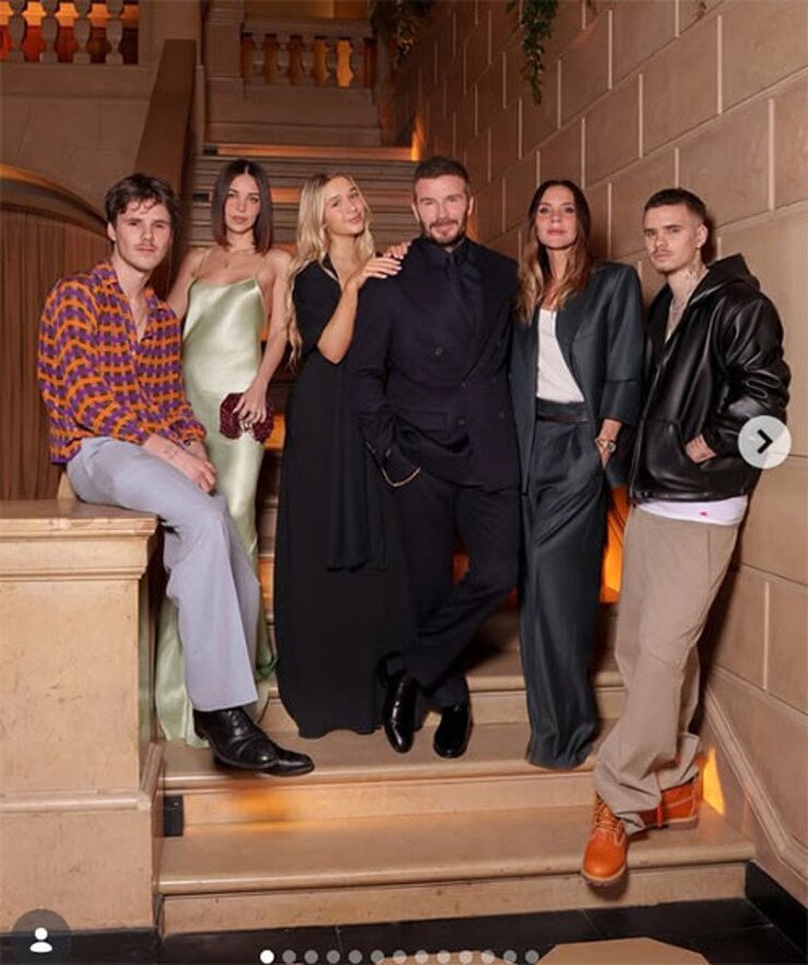 Victoria Beckham Oğluyla Barışmak İçin Gelinine Yalvardı