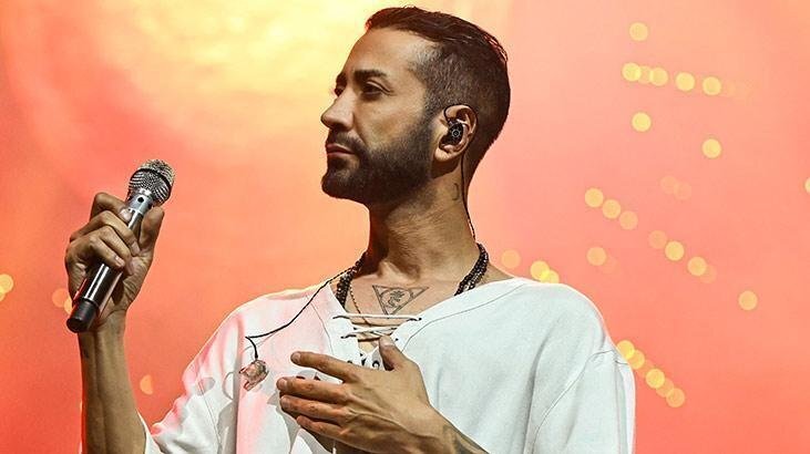 Tan Taşçı Youtube Kanalı 1 Milyona Ulaştı Altın Plaketi Aldı