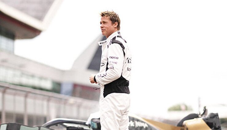 Kim Kardashian Brad Pitt Çevresine Yakınlaşmak İçin Hamilton İlişkisini Kullandı