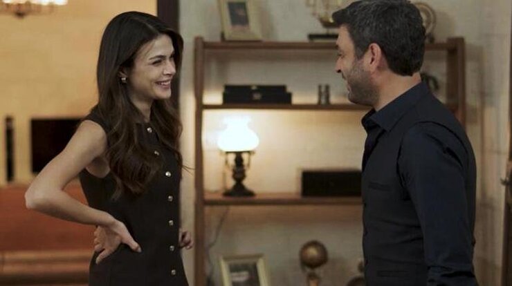 Ozan Akbaba Ve Sinem Ünsal'ın Set Arkası Anları Rekor Kırdı