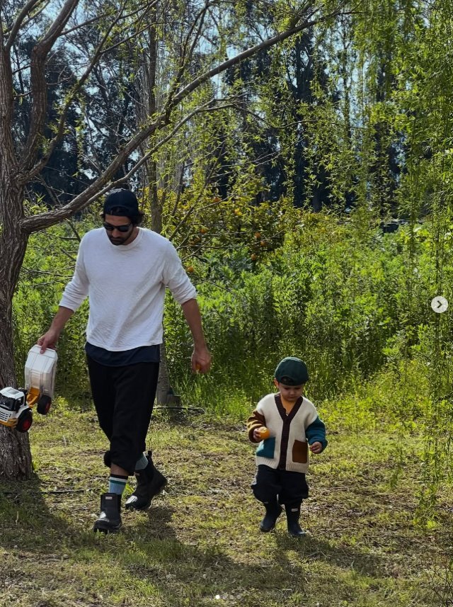 Kaan Urgancıoğlu Oğluyla Doğa Yürüyüşüne Çıktı