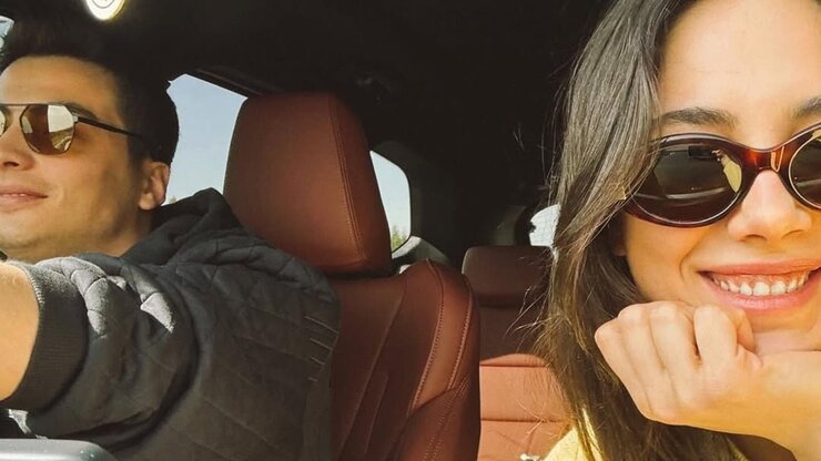 Dilin Döğer Sevgilisiyle Fotoğraf Paylaştı