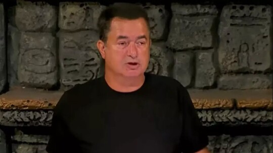 Survivor 2026'da Seren Ay'ın nişanlısının yapım ekibine tehdit mesajları gönderdiği...