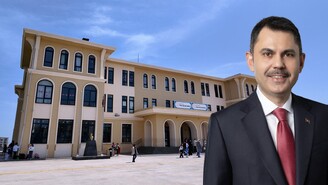 Bakan Kurum Diyarbakır'daki Yeni Okulda 23 Nisan Coşkusunu Paylaştı