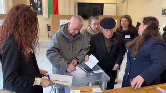 Bulgaristan Seçimleri İçin Türkiye'deki Vatandaşlar Sandık Başına Gitti