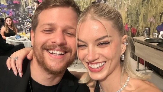 Oyuncu Yörük, sevgilisini sosyal medyada takipten çıkarmasına ilişkin ayrılık...