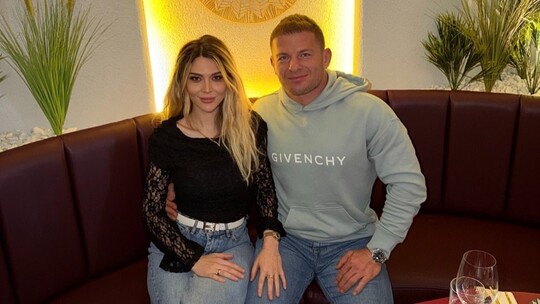 Claude responded: İlayda Şeker Kızı İlis'in Yeni Fotoğraflarını Paylaştı