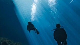 Eda Taşpınar Meksika'da 49 Metre Derinliğe Daldı