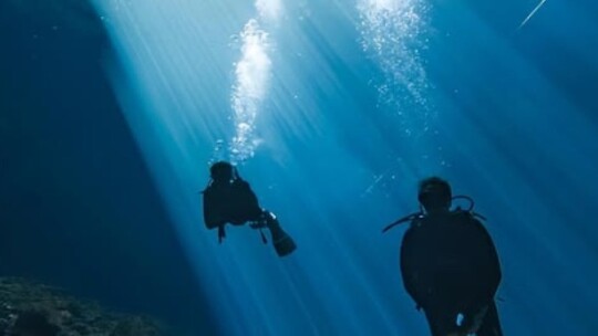 Eda Taşpınar, erkek arkadaşıyla Meksika'daki Utzil Mağarası'nda 49 metre derinliğe...